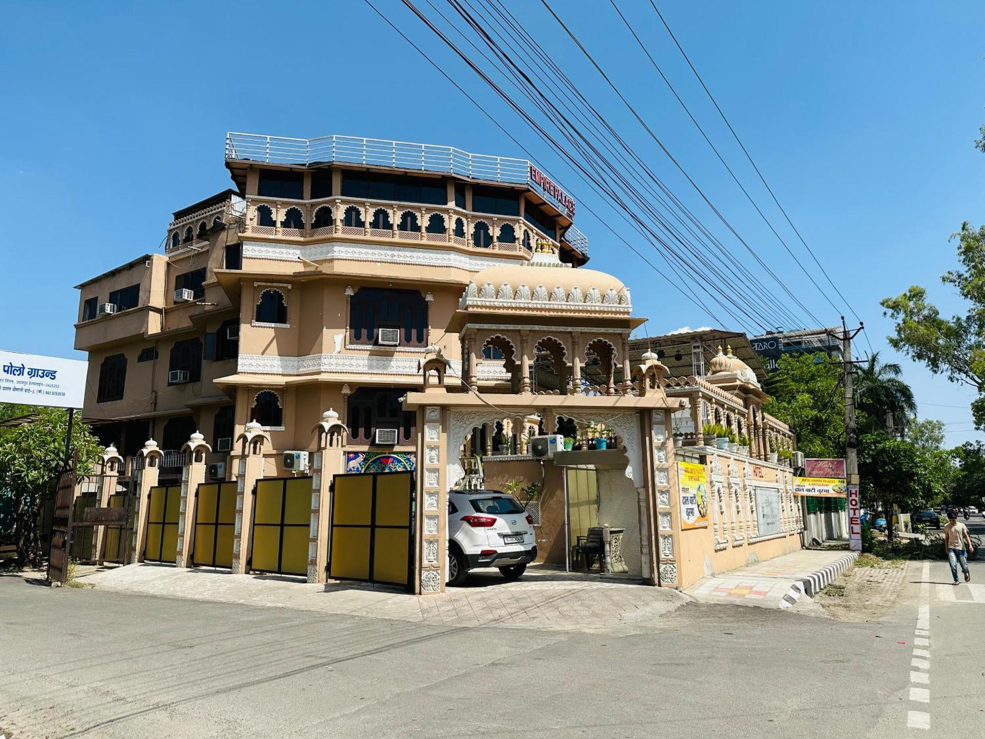 Empire Palace Hotel Udaipur Exterior photo